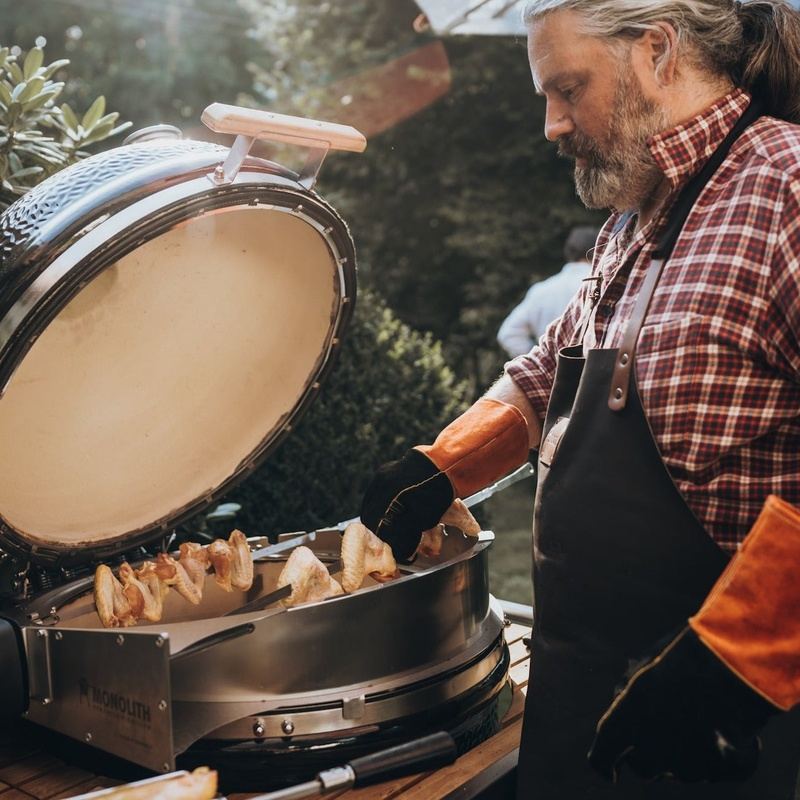 Barbecue Kamado Monolith LeCHEF Pro 2.0 : Polyvalence et Qualité