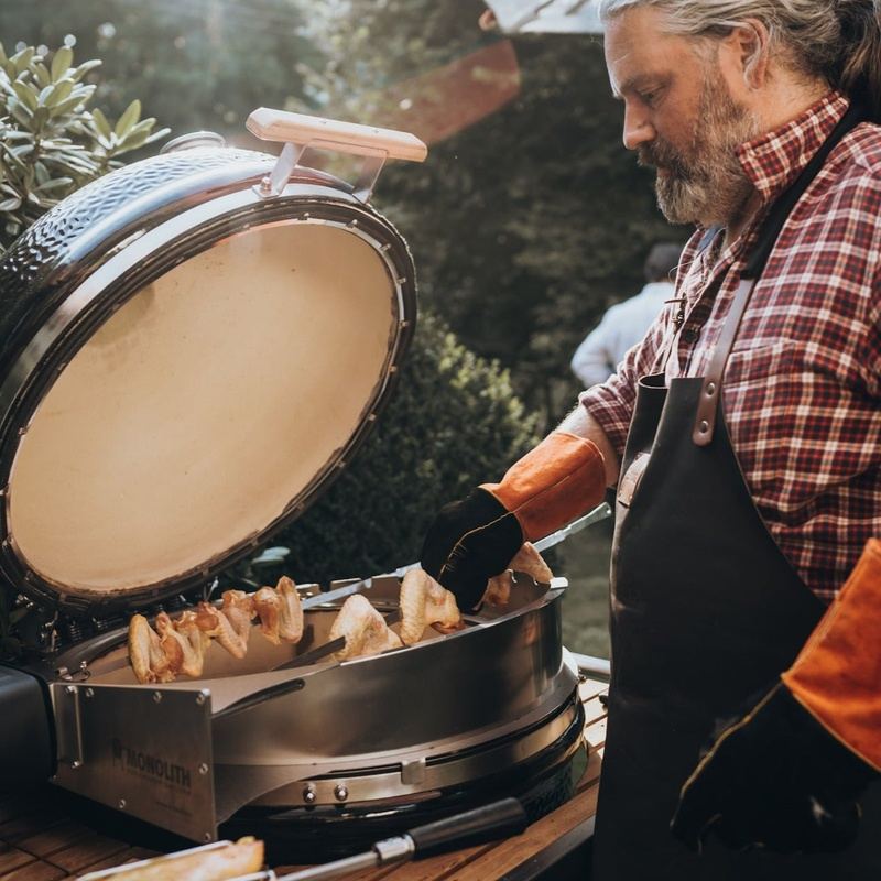 Barbecue Kamado Monolith : Cuisson Haute Précision 55cm